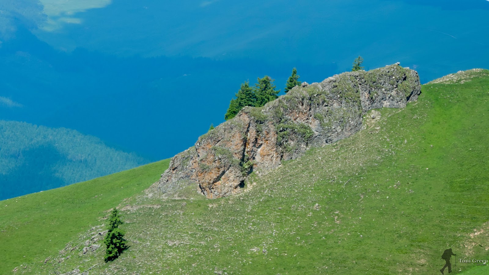 Suhard Pass - Omului Peak